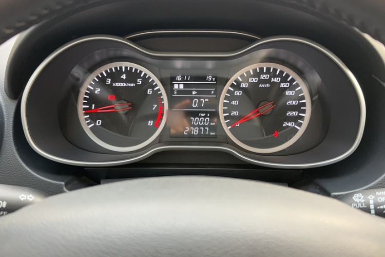 Used Bestune X40 2019 1.6L Automatic Luxury Version China V Emission Standard Instrument Cluster