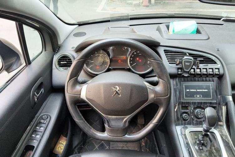 Used Peugeot 3008 2015 1.6THP Automatic Prestige Edition Steering Wheel