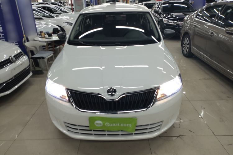 Used Skoda Rapid 2016 1.6L Automatic Front-Wheel Drive Model Front