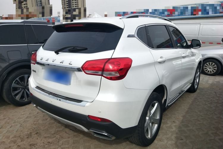 Used Haval H2 2018 1.5T Dual-Clutch Two-Wheel Drive Fashion Model China VI Standard