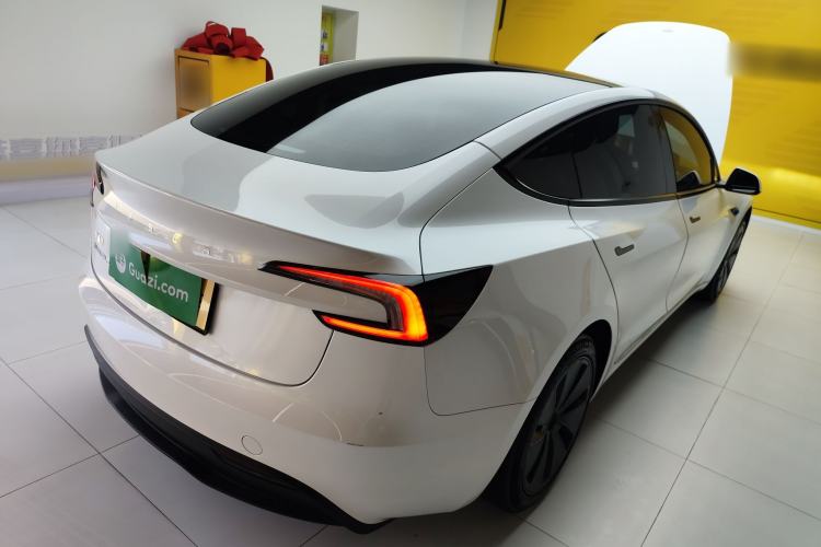 Used Tesla Model 3 2023 Rear-Wheel-Drive Version