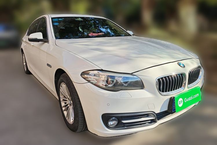 Used BMW 5 Series 2014 525Li Leading Model
