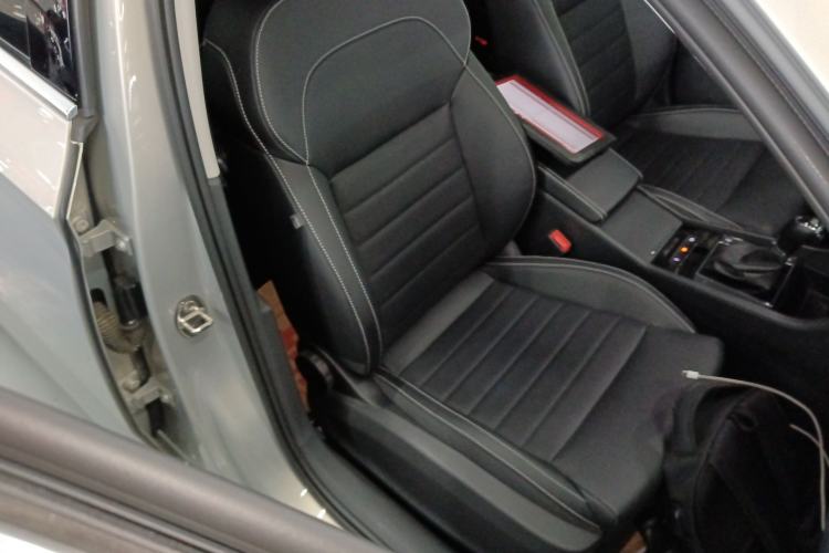 Used Skoda Superb 2019 TSI280 DSG Comfort Edition Right Front Seat