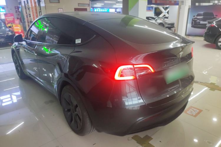 Used Tesla Model Y 2024 Rear-Wheel-Drive Version
