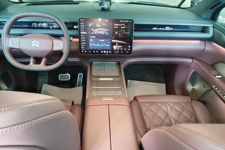 Used Nio ES8 2026 Model 6-seat Executive Signature Edition Center Console