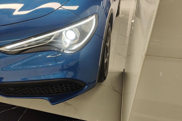 Used Alfa Romeo Stelvio 2020 2.0T 280HP Luxury Edition
