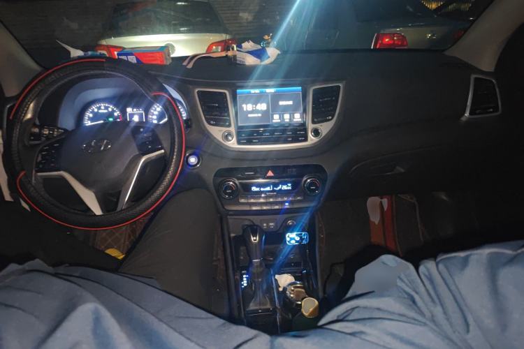 Used Hyundai Tucson 2015 1.6T Dual-Clutch Two-Wheel-Drive Comfort Model