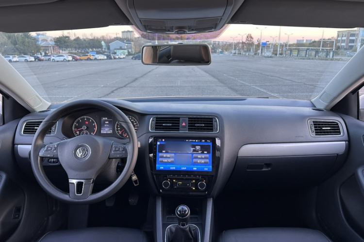 Used Volkswagen Sagitar 2014 1.4TSI Manual Luxury Model
