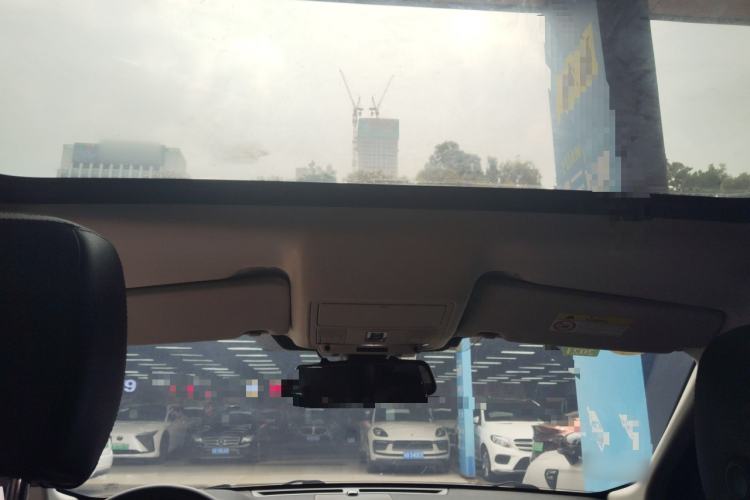 Used Land Rover Discovery Sport 2017 2.0T PURE Headliner