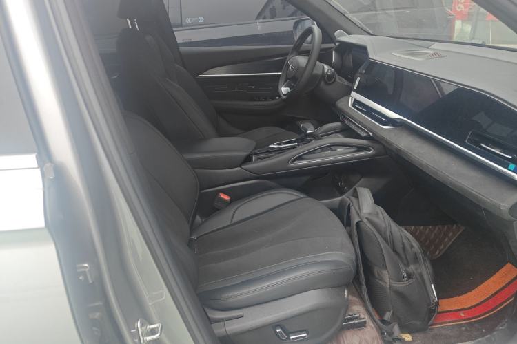 Used Geely Auto Monjaro L 2024 2.0TD High-Power Automatic Two-Wheel Drive Skyline Edition