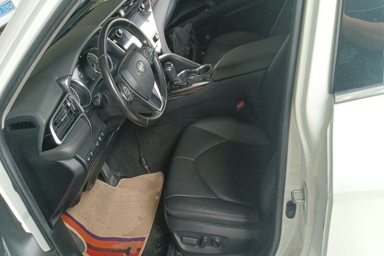 Used Toyota Camry 2019 2.0G Luxury Edition China VI Standard