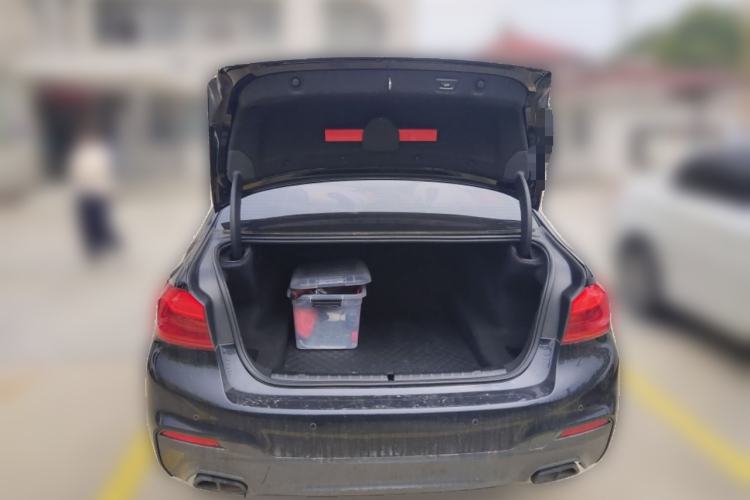 Used BMW 5 Series 2020 530Li Leading Model M Sport Package