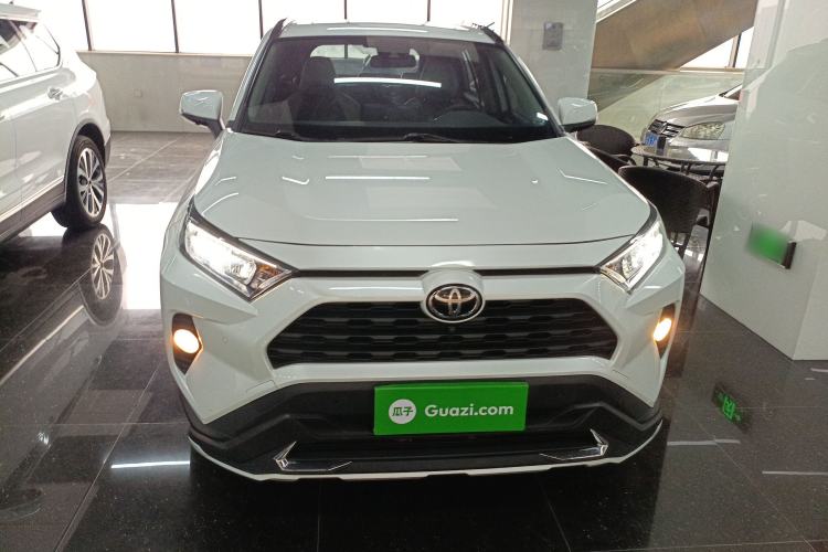 Used Toyota RAV4 2021 2.0L CVT 4x4 Trend Edition