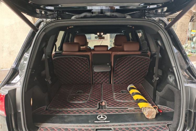 Used Mercedes-Benz GLB 2020 Facelift GLB 200 Fashion Edition Trunk