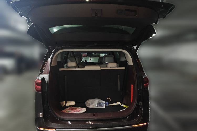 Used Buick GL8 2022 Facelifted Avenir Aivia 7-Seater Premium Edition Trunk