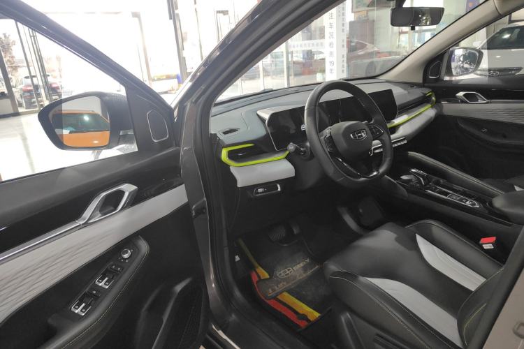 Used Geely Auto Coolray 2022 Bin Yue COOL 1.5TD DCT Hot Engine Edition
