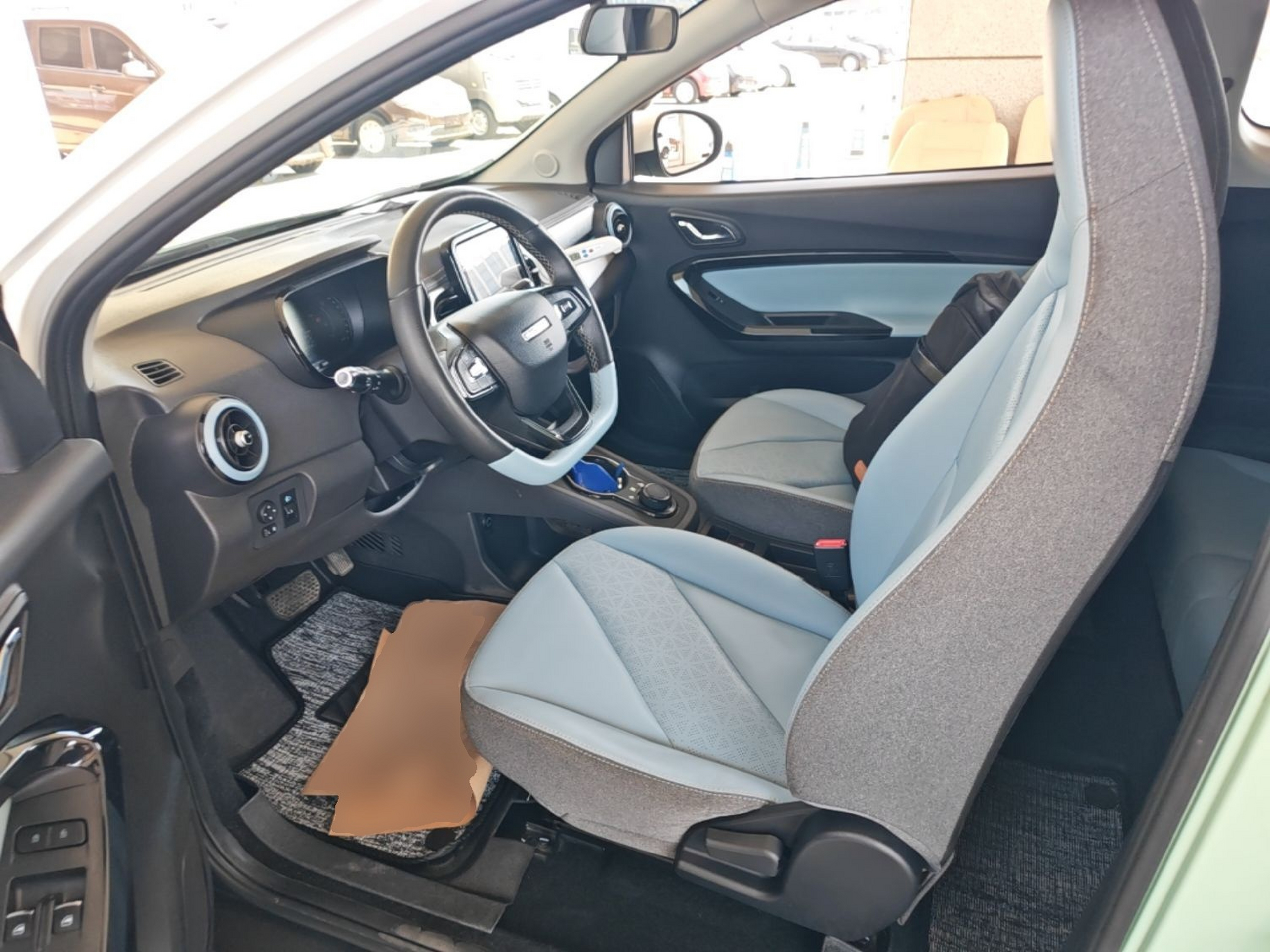Interior delantero