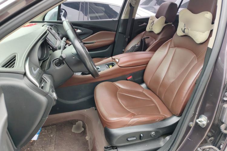 Used Buick Envision 2018 20T Two-Wheel Drive Luxury Model Left Front Seat