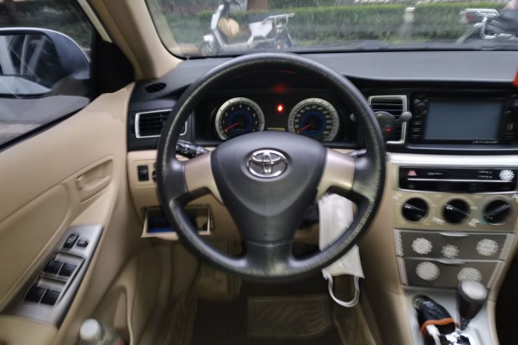 Used Toyota Corolla EX 2013 1.6L Automatic Luxury Edition
