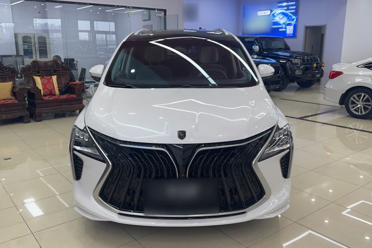 Used FORTHING Yacht 2022 1.5T DCT Chasing-the-Waves Edition