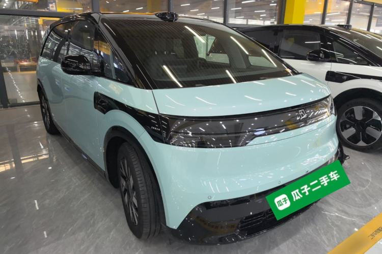 Used Zeekr MIX 2025 Intelligent Driving Version
