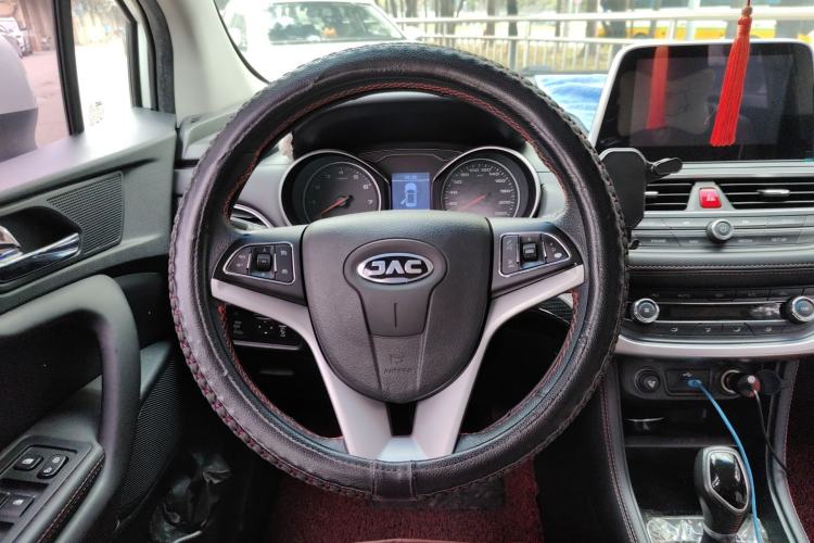 Used JAC Group Refine S3 2017 1.6L CVT Luxury Smart Model