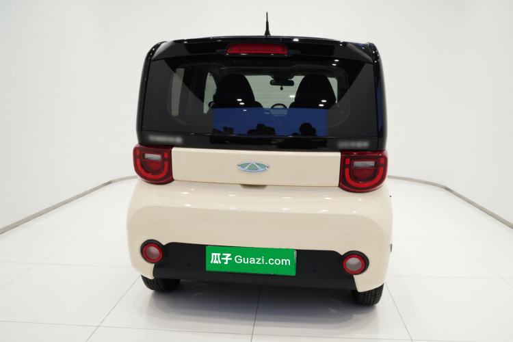 Used Chery QQ Ice Cream 2022 170km Sundae Phosphate Lithium-Ion Rear