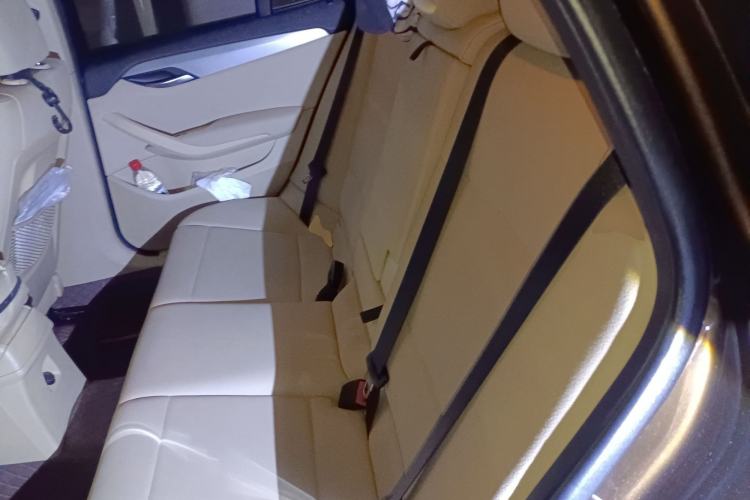 Used BMW X1 2012 sDrive18i Luxury Model