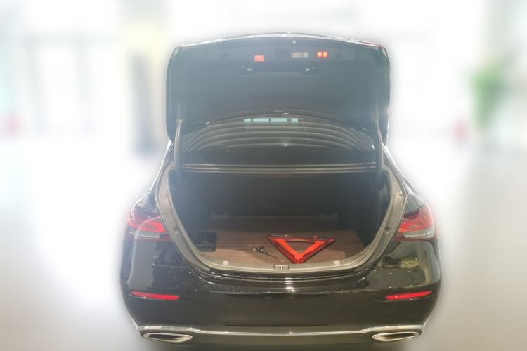 Used Mercedes-Benz E-Class 2023 E 300 L Sport Luxury Edition Trunk