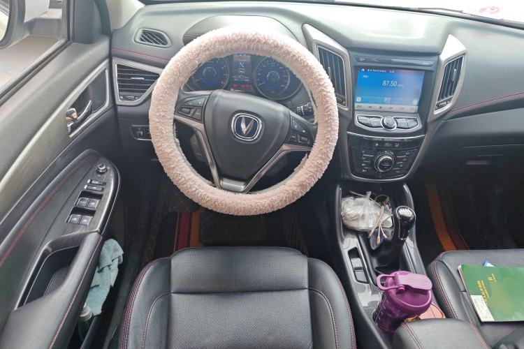 Used CHANGAN CS75 2017 Shangku Edition 1.5T Manual ZhiXiang Model
