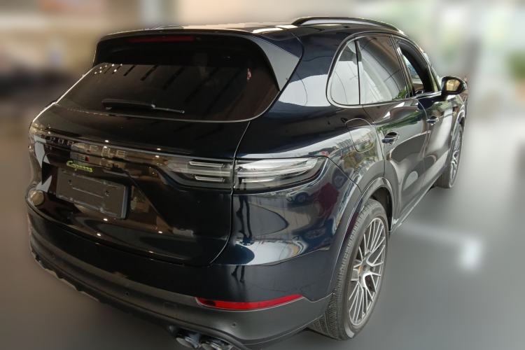 Used Porsche Cayenne E-Hybrid 2023 Cayenne E-Hybrid 2.0T Platinum Edition Rear Right 45 Deg