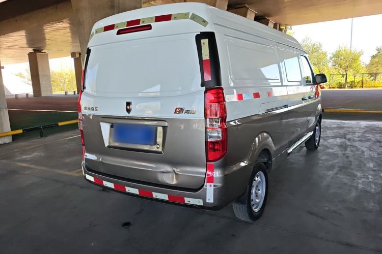 Used Jinbei New Hiace X30L 2022 1.5L Super Enjoyment Edition Air-Conditioning-Free Van China VI Standard SWC15M Rear Right 45 Deg