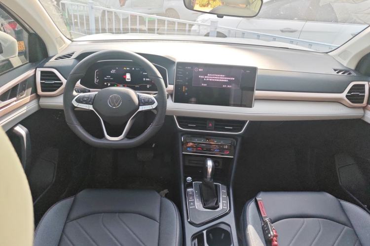 Used Volkswagen Tharu 2024 300TSI Two-Wheel-Drive Full Moon Edition
