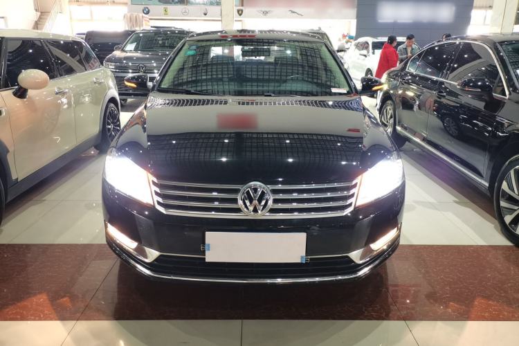 Used Volkswagen Magotan 2015 Facelift 1.8TSI Luxury Model
