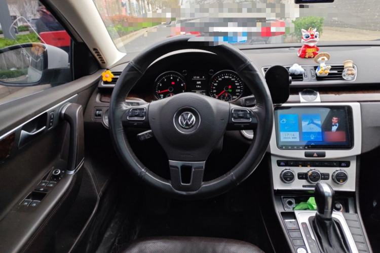 Used Volkswagen Magotan 2012 Travel Edition 2.0 TSI Luxury Version