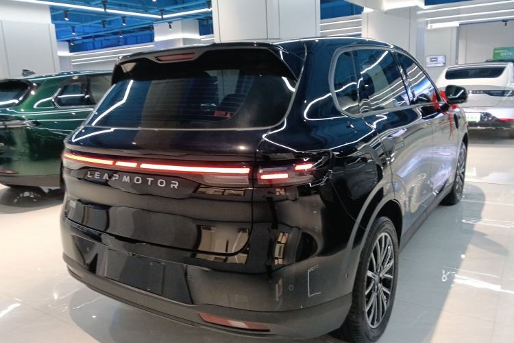 Used Leapmotor B10 2025 510 Joyful Edition