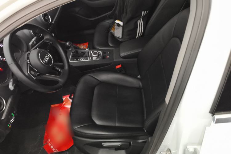 Used Audi A3 2017 Limousine 35 TFSI Ambition Edition
