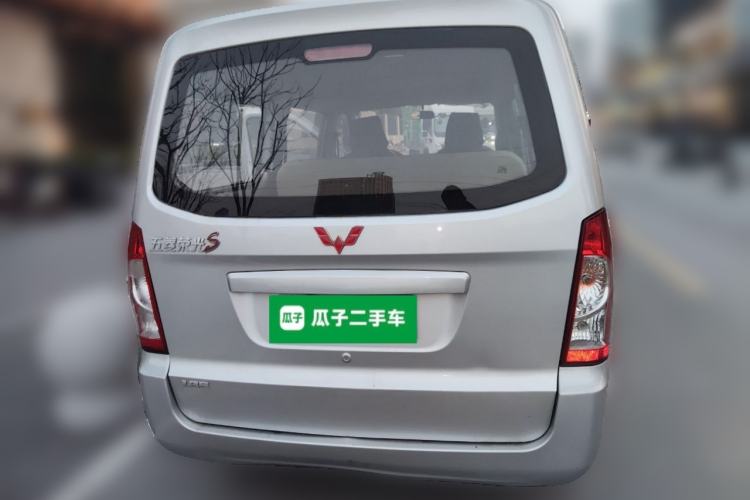 Used Wuling Rongguang 2014 1.2L S Base Model
