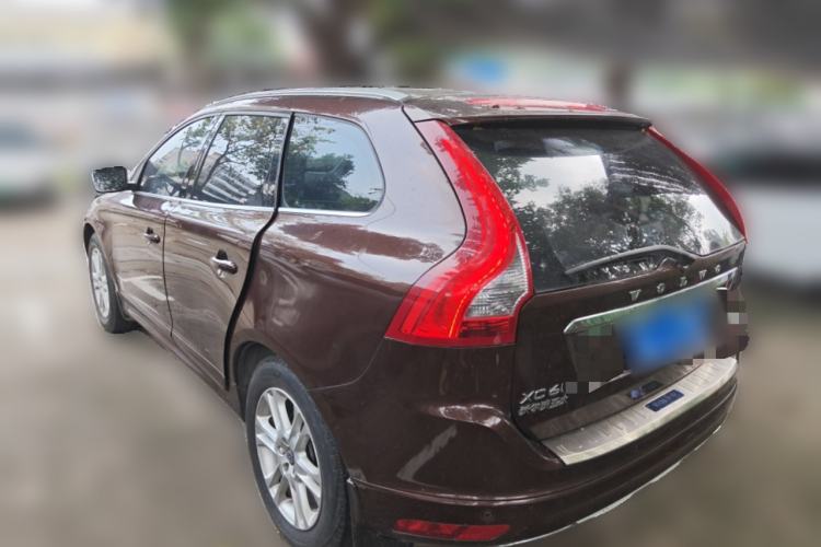 Used Volvo XC60 2015 T5 Smart Upgrade Model Rear Left 45 Deg
