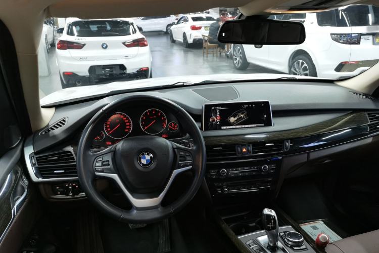 Used BMW X5 2014 xDrive35i Leading Model