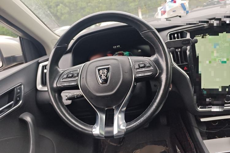 Used Roewe i6 New Energy 2017 45T Hybrid Connect & Smart Enjoyment Edition
