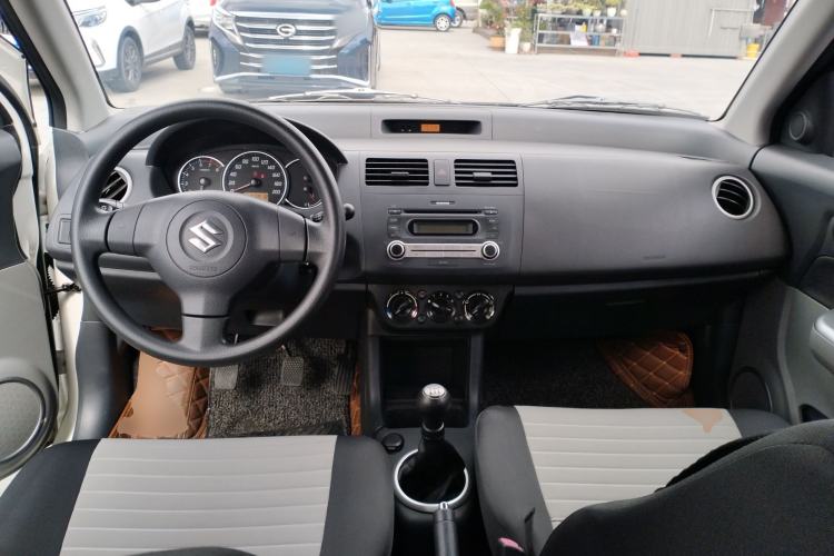 Used Suzuki Swift 2016 1.5L Manual Fashion Model
