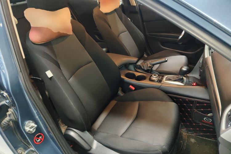 Used Mazda 3 Axela 2017 Sedan 1.5L Automatic Comfort Model Emission Standard China V