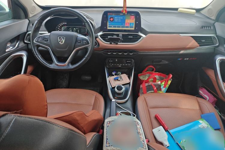 Used Baojun 510 2017 1.5L Automatic Luxury Model Interior 2