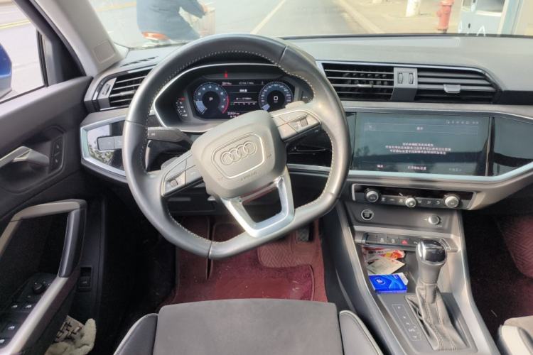 Used Audi Q3 2022 35 TFSI Fashion Dynamic Model