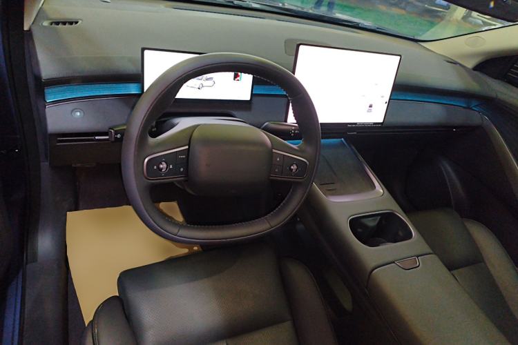 Used Nissan N6 2026 Model 180 Max