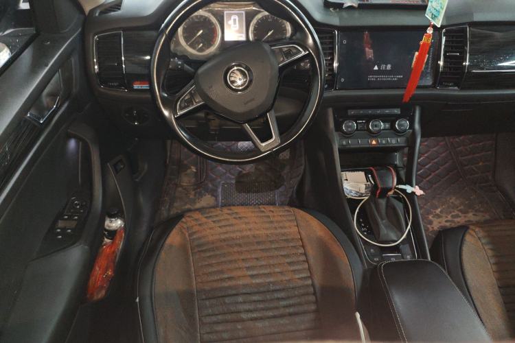 Used Skoda Kodiaq 2018 Facelifted TSI330 5-Seater Two-Wheel-Drive Luxury Enjoyment Edition
