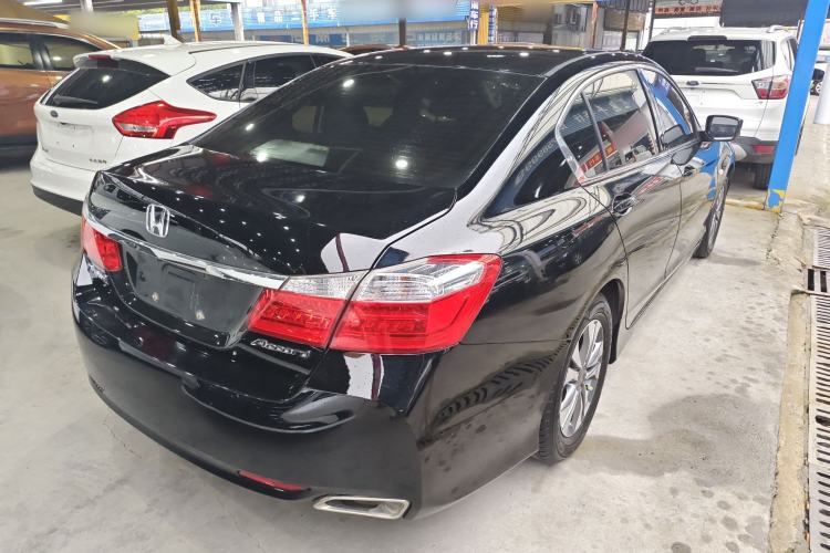 Used Honda Accord 2015 2.0L LX Comfort Edition