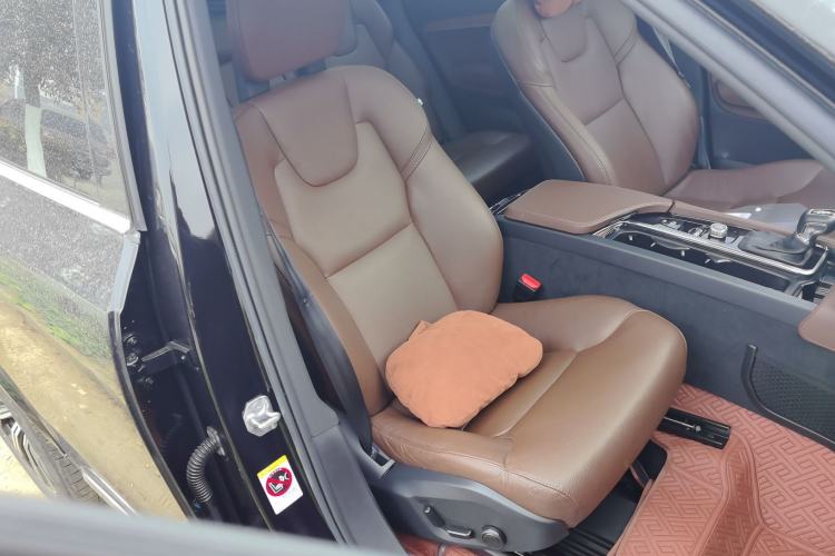 Used Volvo XC90 2020 T6 Zhiyi Luxury 7-Seater