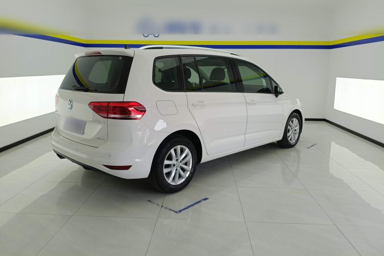 Used Volkswagen Touran 2018 Volkswagen Touran L 280TSI DSG Comfort Edition 7 Seats China VI Standard